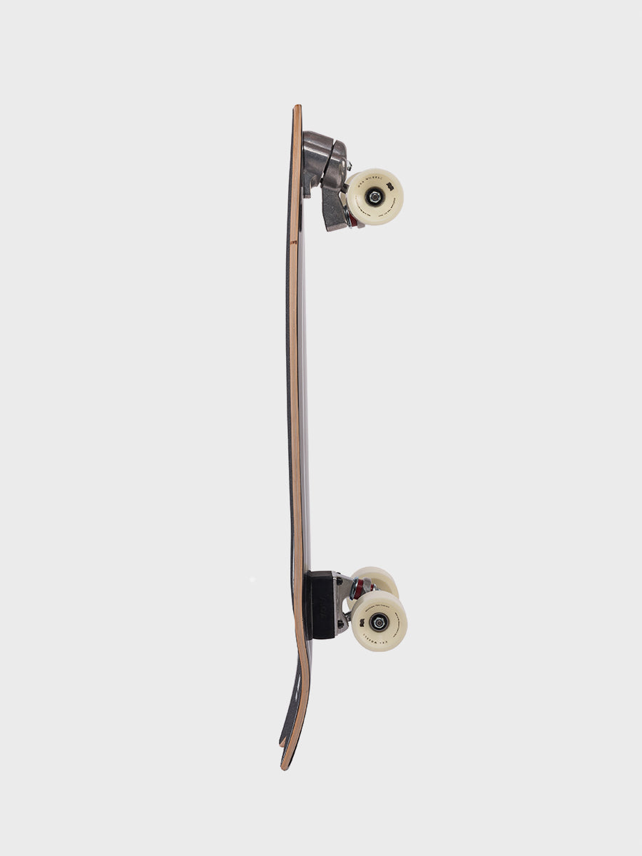 Pipe 32" Power Surfing Series Yow Surfskate - Black